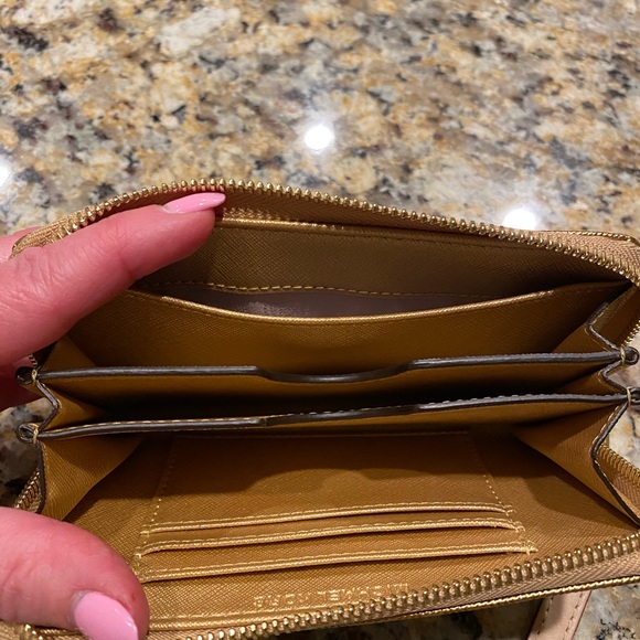 Michael Kors Gold Wristlet/Wallet - Picture 5 of 7